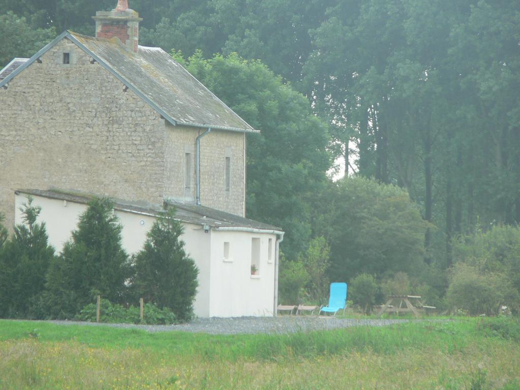 Gite De L'Aure Trevieres Zewnętrze zdjęcie